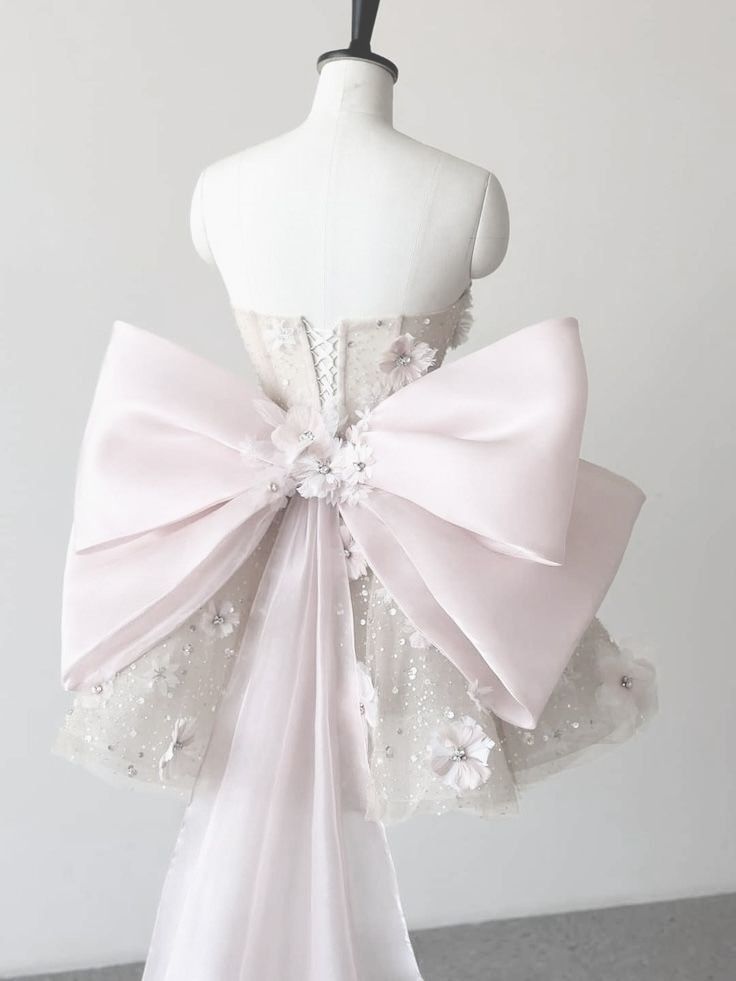 Einzigartiges Ballkleid, trägerlos, rosa Blumenmuster, mini kurz, Hof-Heimkehrkleid, Hoco-Kleid, formelles Outfit MP1329