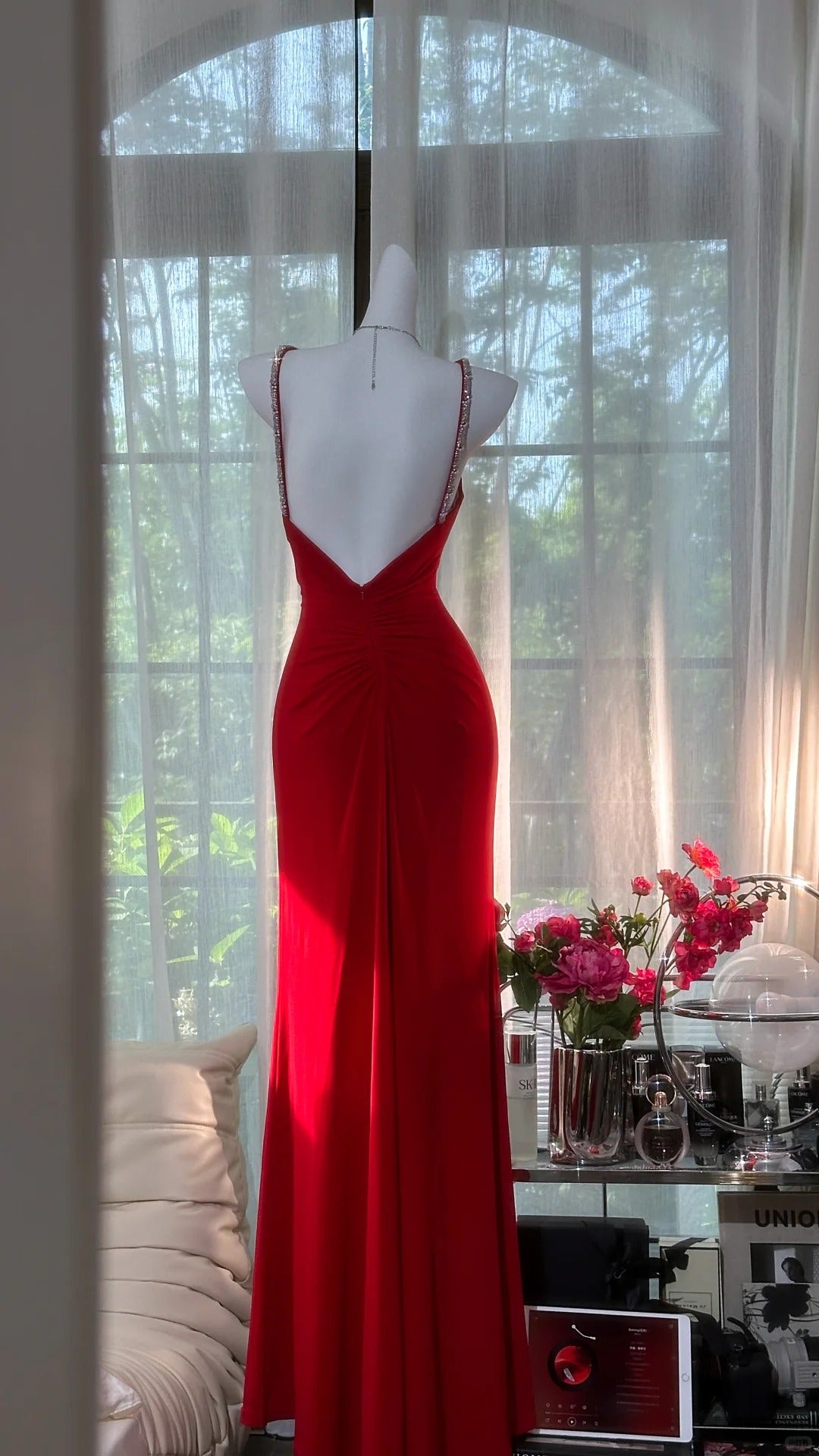 Elegante Meerjungfrauen-Neckholder aus rotem Chiffon mit Perlen, ärmellos, bodenlang, Ballkleider MP957