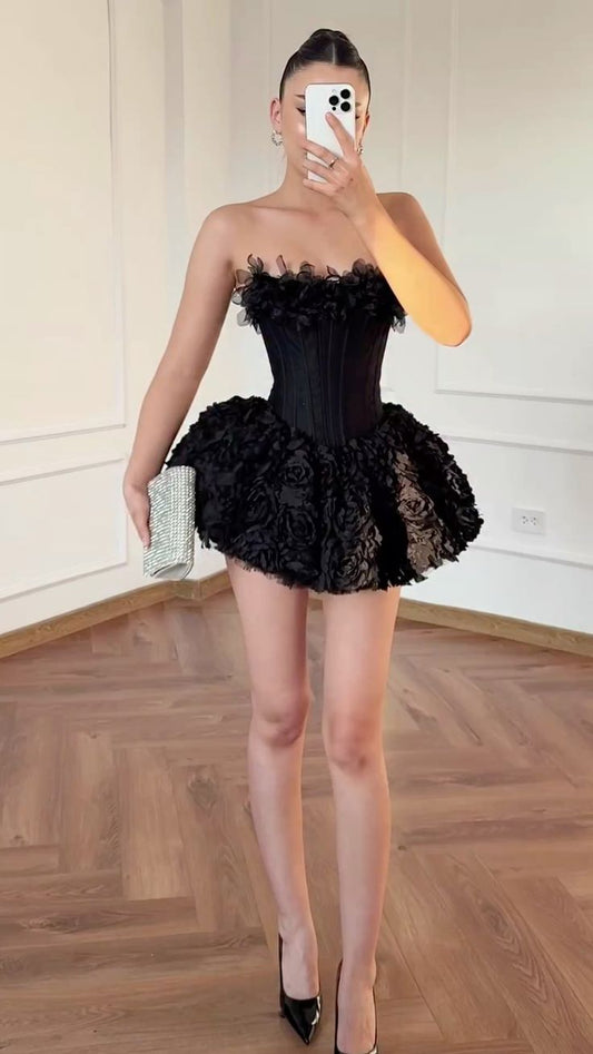 Günstiges Ballkleid, trägerloses kleines Schwarzes, High School Homecoming Kleider, Mini Hoco Kleid, Cocktail-Outfit MP1253