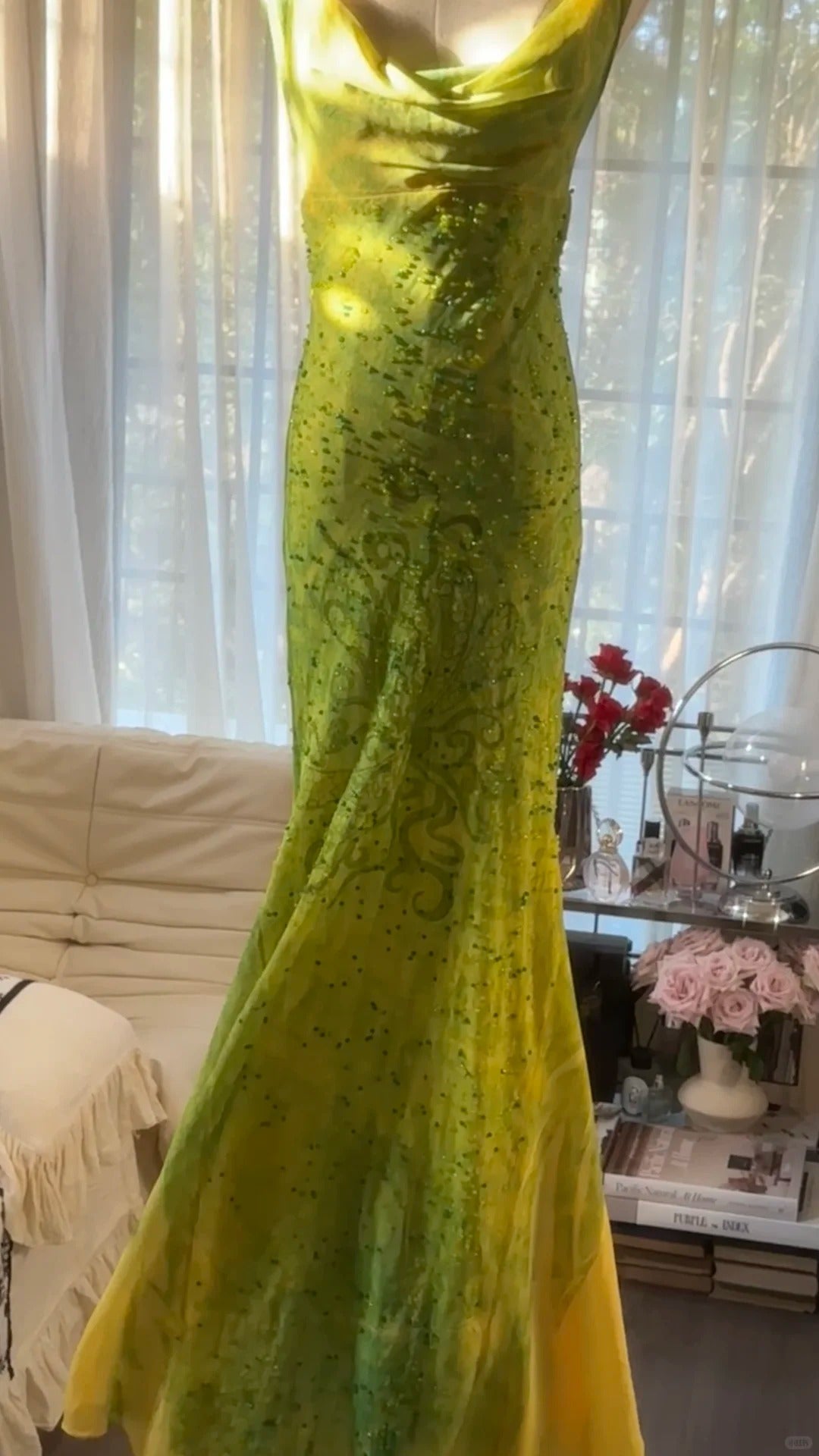 Elegantes & Ätherisches Meerjungfrauen-Abendkleid aus grünem Chiffon mit Spaghettiträgern, ärmellos, für Gala, Schönheitswettbewerb, Abschlussball MP1139