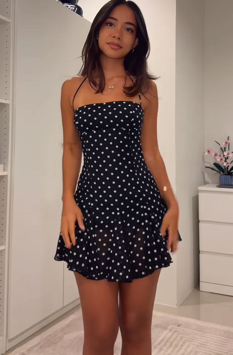 Hübsches Scheiden-Halter-Hoco-Kleid Inspo Homecoming Edles kleines schwarzes Pünktchenmuster Süße Party-Outfits MP415