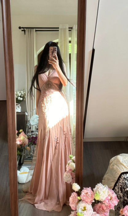 Elegantes & Ätherisches Meerjungfrauen-V-Ausschnitt-Kleid aus Chiffon in Errötendem Rosa, Ärmellos, für Gala, Schönheitswettbewerb, Abschlussballkleider MP1137