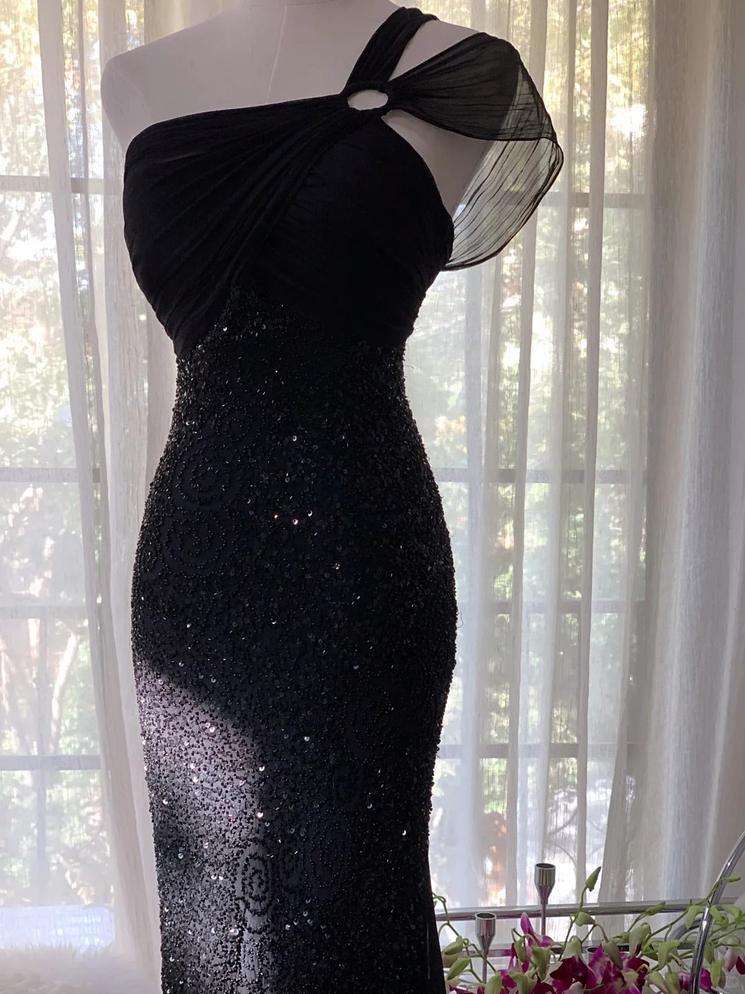 Wunderschönes Meerjungfrau One-Shoulder Abendkleid Schwarz Lang Formelle Outfits Ballkleider MP1120