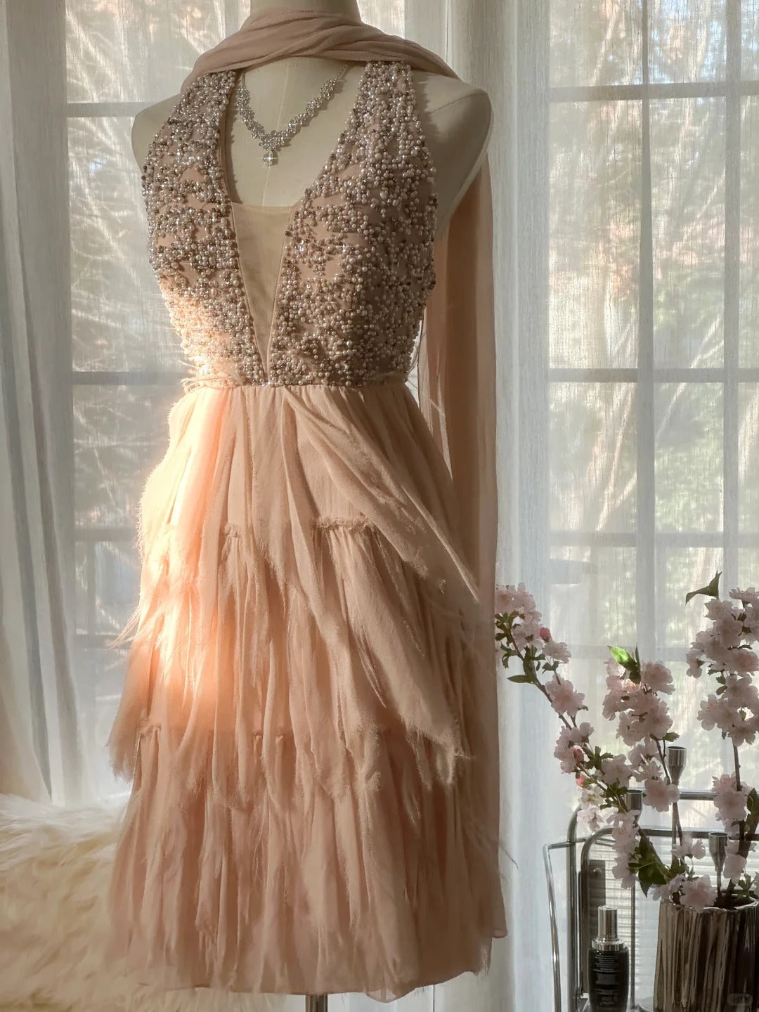 Modest A line V Neck Blush Pink Chiffon With Beading Evening Night Gown Knee Length Prom Dresses MP1037