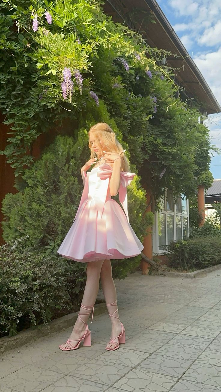 Süßes Ballkleid Spaghettiträger Pink Kurz Mini 16. Geburtstag Outfits Heimkehrkleid MP714