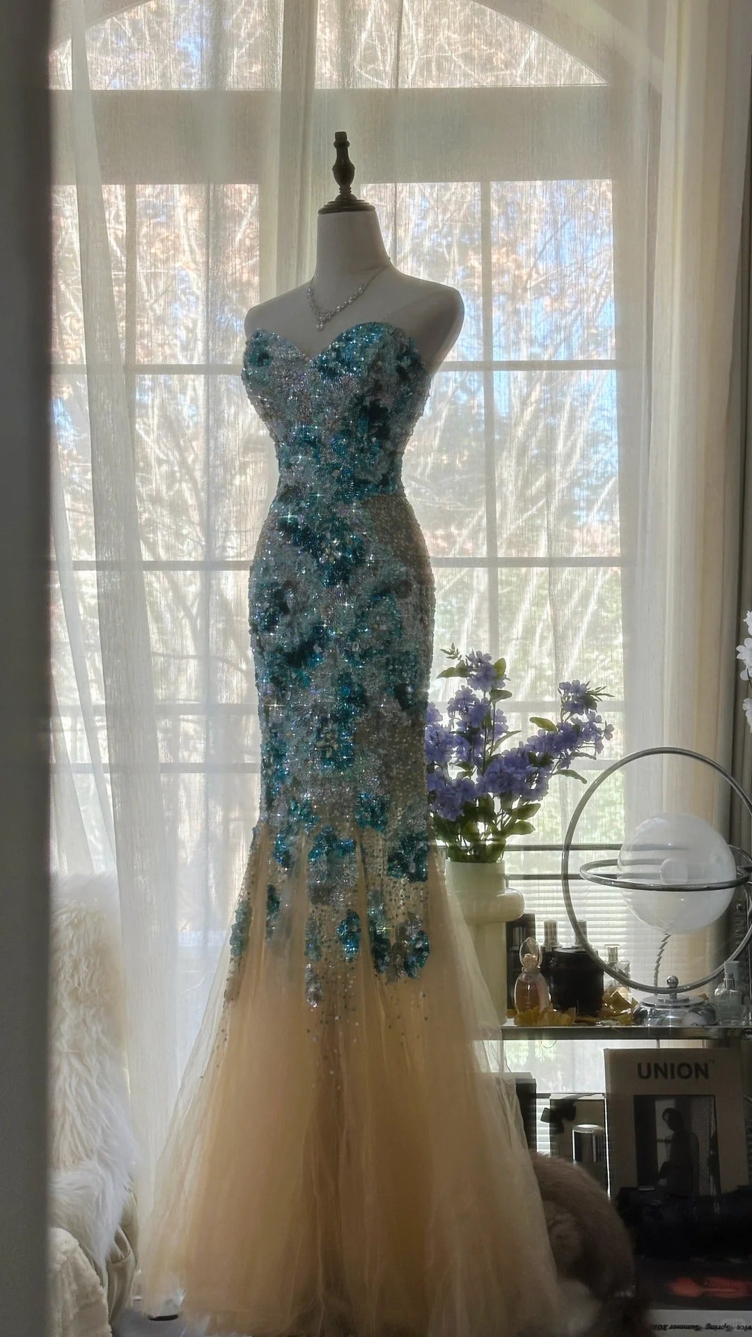 Sexy Mermaid Sweetheart Champagne Tulle With Blue Applique Long Sleeveless Formal Gown Prom Dresses MP1094