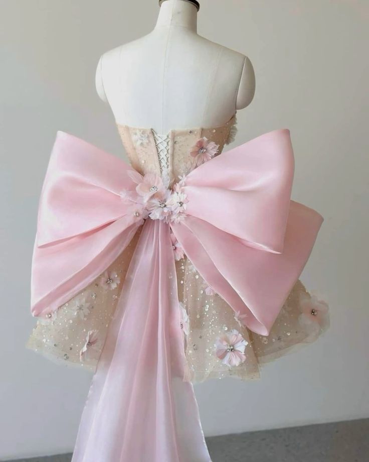 Einzigartiges Ballkleid, trägerlos, rosa Blumenmuster, mini kurz, Hof-Heimkehrkleid, Hoco-Kleid, formelles Outfit MP1329