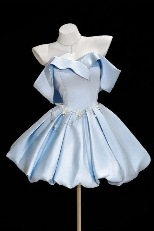 Elegantes Ballkleid schulterfrei hellblau mit Ärmeln Satin kurze Outfits zum 15. Geburtstag Homecoming-Kleid MP823