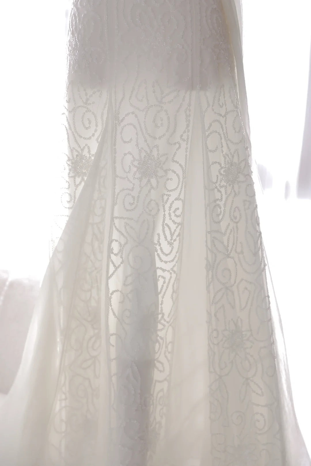 Pretty Mermaid Strapless White Sequin With Beading Long Sleeveless Formal Gowns Prom Dresses MP1125