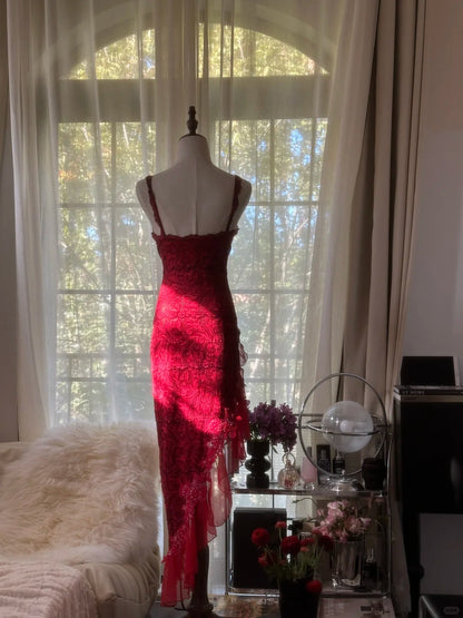 Süßes Etui Spaghetti-Träger Rot Spitze Unregelmäßiges Ärmelloses Formelles Abendkleid Ballkleider MP1133