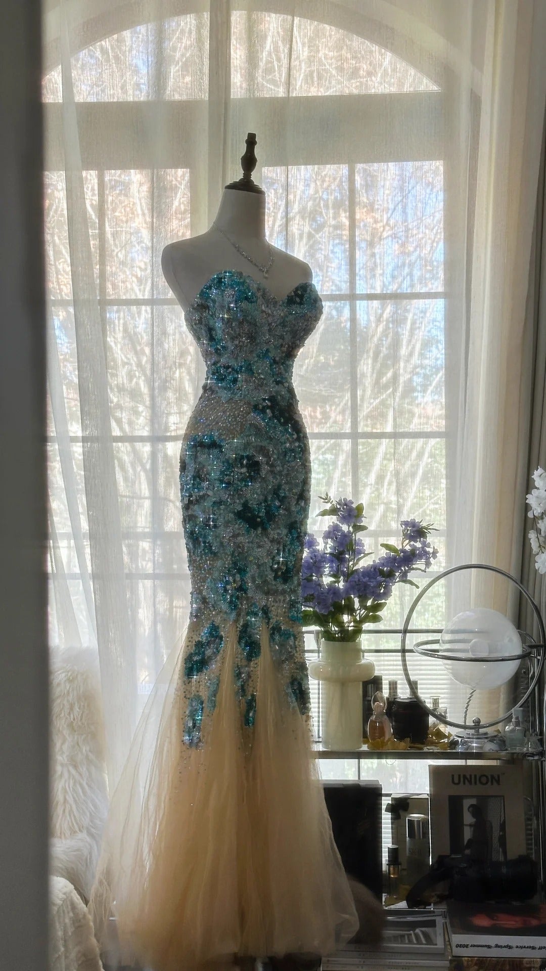 Sexy Mermaid Sweetheart Champagne Tulle With Blue Applique Long Sleeveless Formal Gown Prom Dresses MP1094