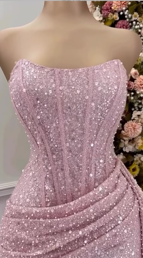Charmantes Etui-Kleid, trägerlos, pink mit Rüschen, paillettenbesetzt, kurz, Mini, 15., 16. Geburtstag, Homecoming-Kleid MP669