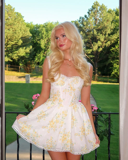 Süße A-Linien kurze Heimkehrkleider Träger Blumen Chiffon 16. Geburtstag Partykleid MP330