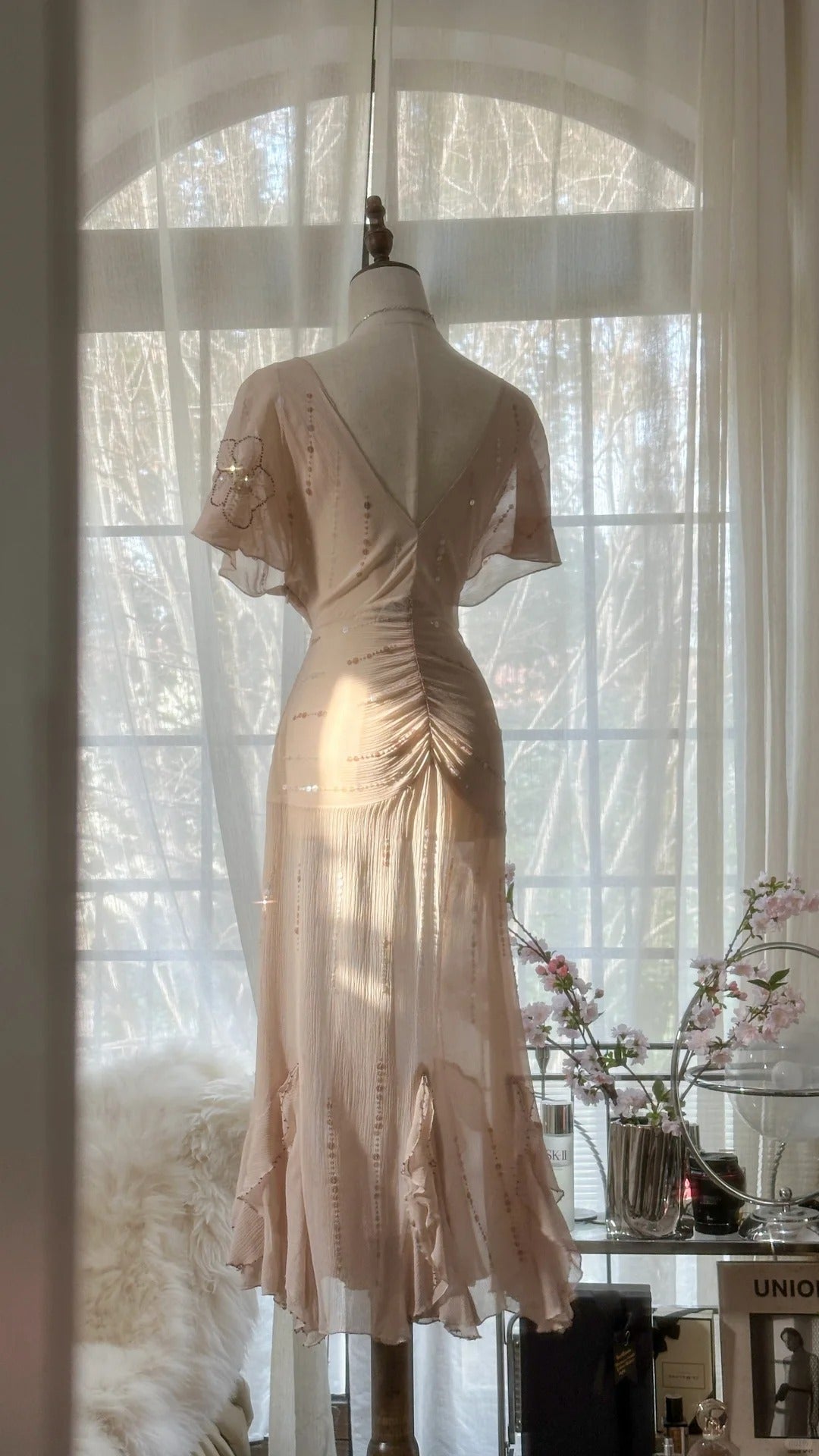 Modest A line V Neck Blush Pink Chiffon With Beading Evening Night Gown Tea Length Prom Dresses MP1036