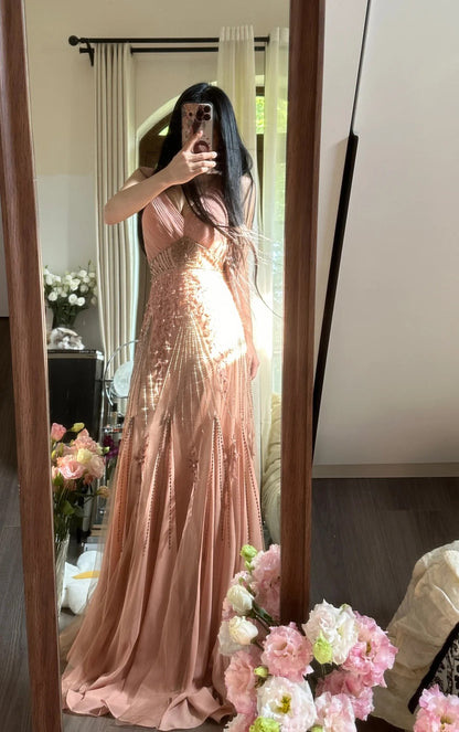 Elegantes & Ätherisches Meerjungfrauen-V-Ausschnitt-Kleid aus Chiffon in Errötendem Rosa, Ärmellos, für Gala, Schönheitswettbewerb, Abschlussballkleider MP1137