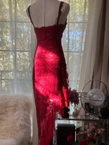 Süßes Etui Spaghetti-Träger Rot Spitze Unregelmäßiges Ärmelloses Formelles Abendkleid Ballkleider MP1133
