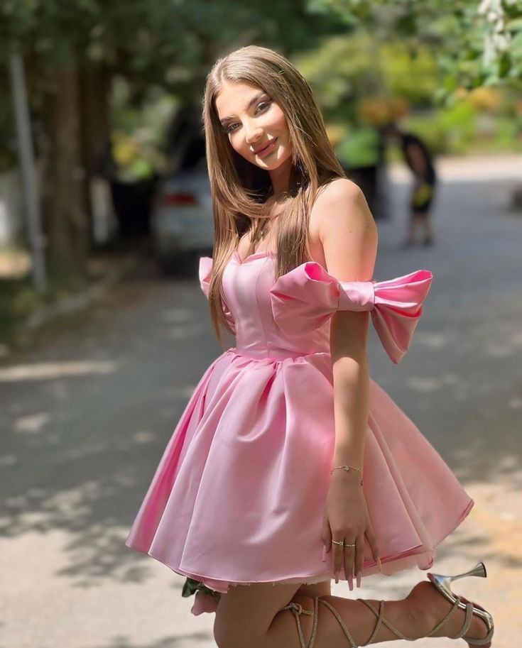 Trendy Ball Gown Strapless Pink Sleeveless Satin Mini Short Mini 15 Birthday Homecoming Dress MP633