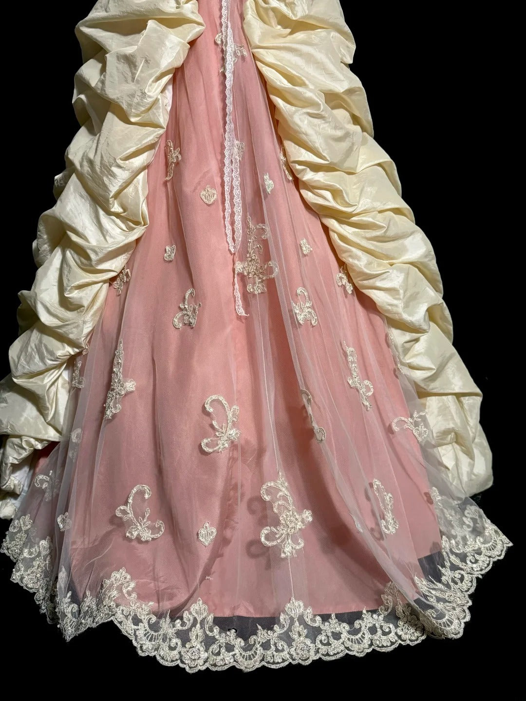 Robes de bal longues vintage roses Robe de bal bustier en taffetas avec dentelle Robe de soirée de remise de diplôme MP365