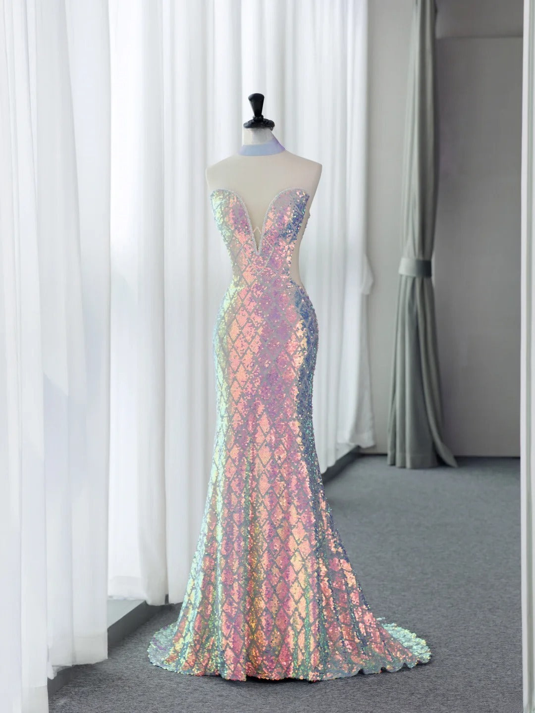 Elegante Abschlussballkleider Ästhetische trägerlose Pailletten lange Meerjungfrau Abendkleid MP232
