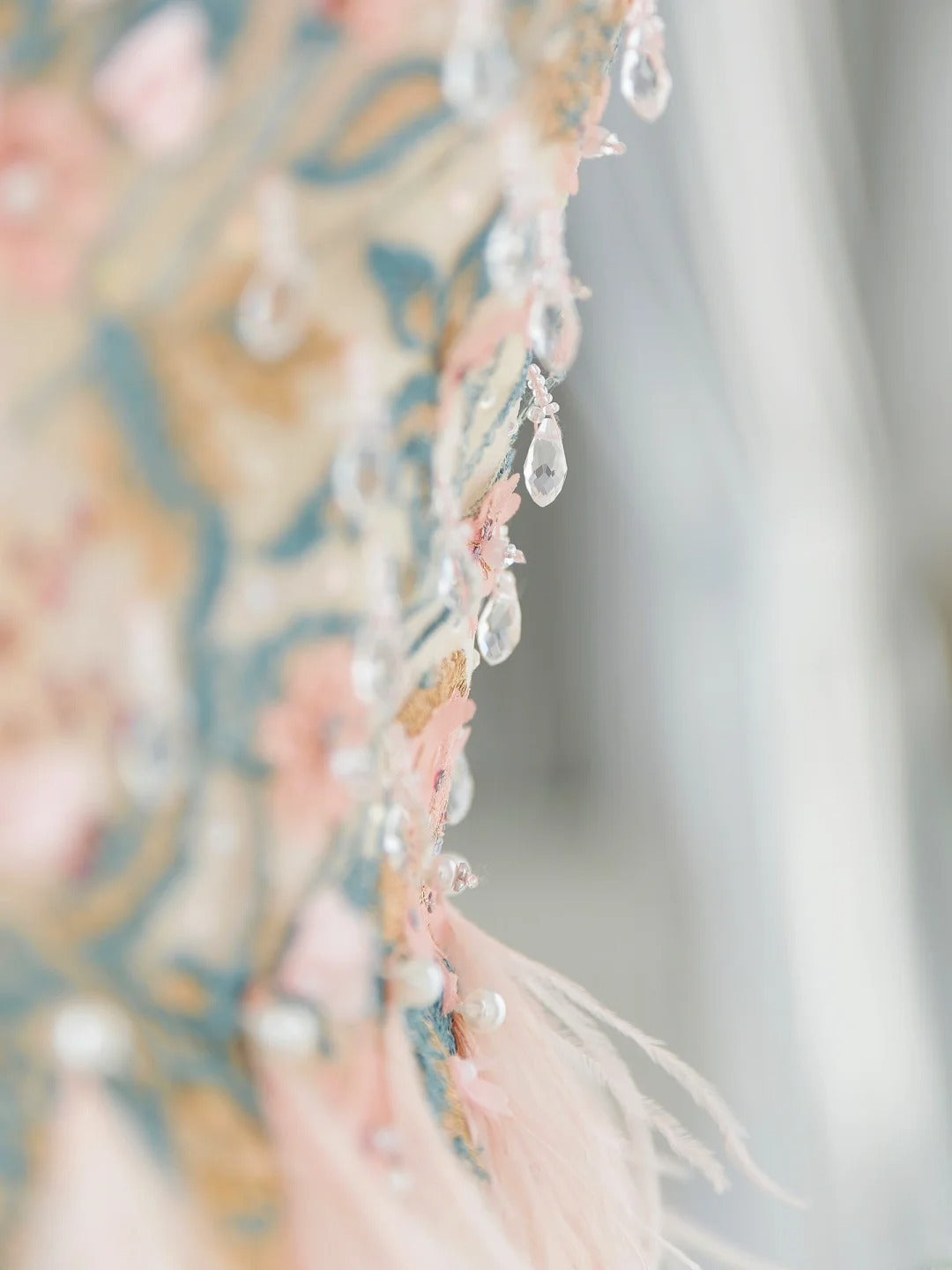 Classy Long Prom Dresses Ball Gown V Neckline Tulle Floral Senior Formal Dress Graduation Gown MP245