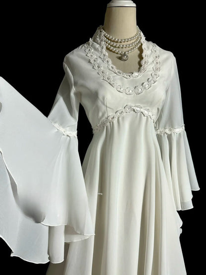 Dream A Line Manches Longues Ivoire Avec Applique Mousseline Traîne Courte Robes De Mariée Princesse MP391