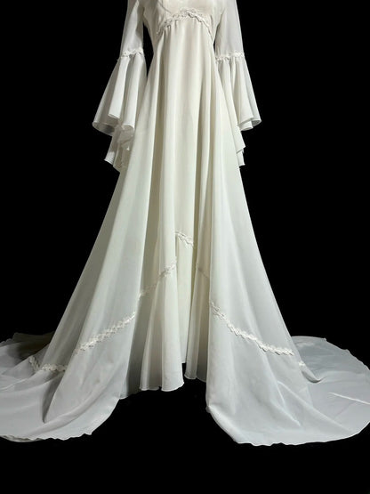 Dream A Line Manches Longues Ivoire Avec Applique Mousseline Traîne Courte Robes De Mariée Princesse MP391