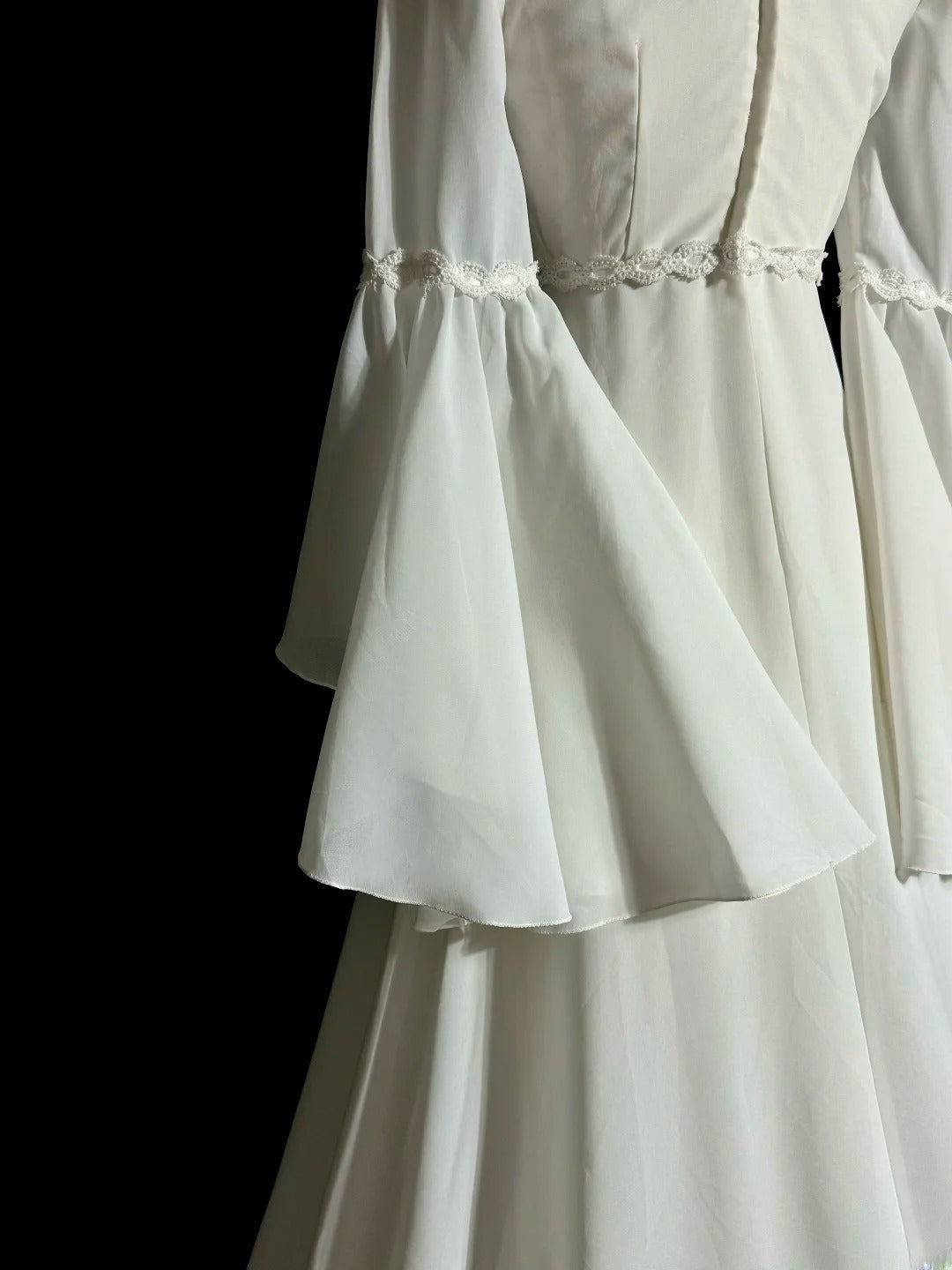 Dream A Line Manches Longues Ivoire Avec Applique Mousseline Traîne Courte Robes De Mariée Princesse MP391