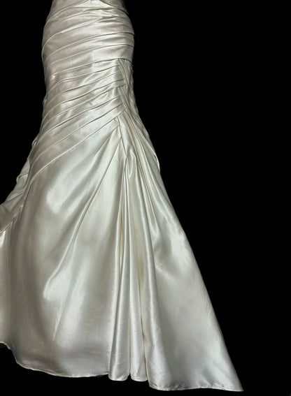 Modest Mermaid Sweetheart Taffeta Ivory Sleeveless Prom Dresses With Ruffles Long Formal Dresses Graduation Gown MP402