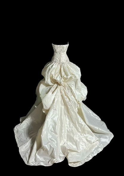 Vintage Ballkleid 70er Sweetheart Tüll Elfenbein mit Perlen Hofschleppe Prinzessin Brautkleider Hochzeitskleider MP487