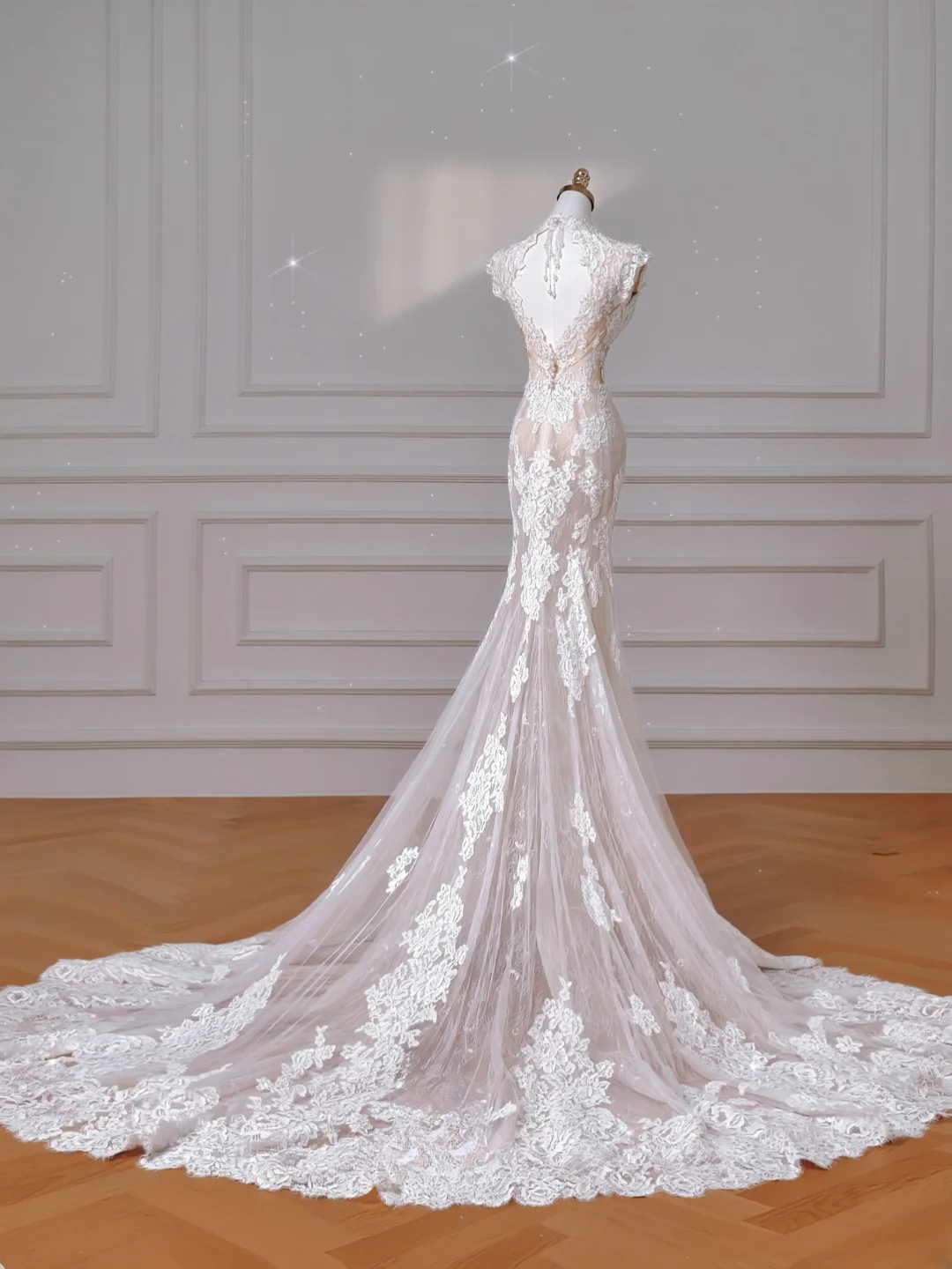 Zeitlose Meerjungfrau Hochgeschlossene Rückenausschnitt Brautkleider mit Flügelärmeln aus Spitze im Boho-Stil MP001