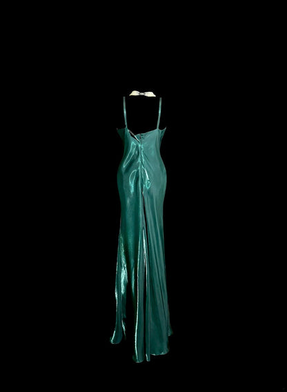 Bescheidenes Meerjungfrauen-Spaghetti-Träger-Kleid in Grün mit Perlenbesatz Ärmellos Abschlussballkleid Langes Abendkleid Abschlusskleid MP496