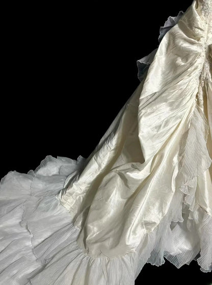 Vintage Ballkleid Trägerlos 70er Jahre Taft Elfenbein mit Applikationen Gartenprinzessin Brautkleider Hochzeitskleider MP498
