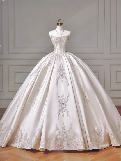 Timeless Ball Gown Strapless Ivory Satin Lace Tulle With Appliques Princess Wedding Dresses MP004