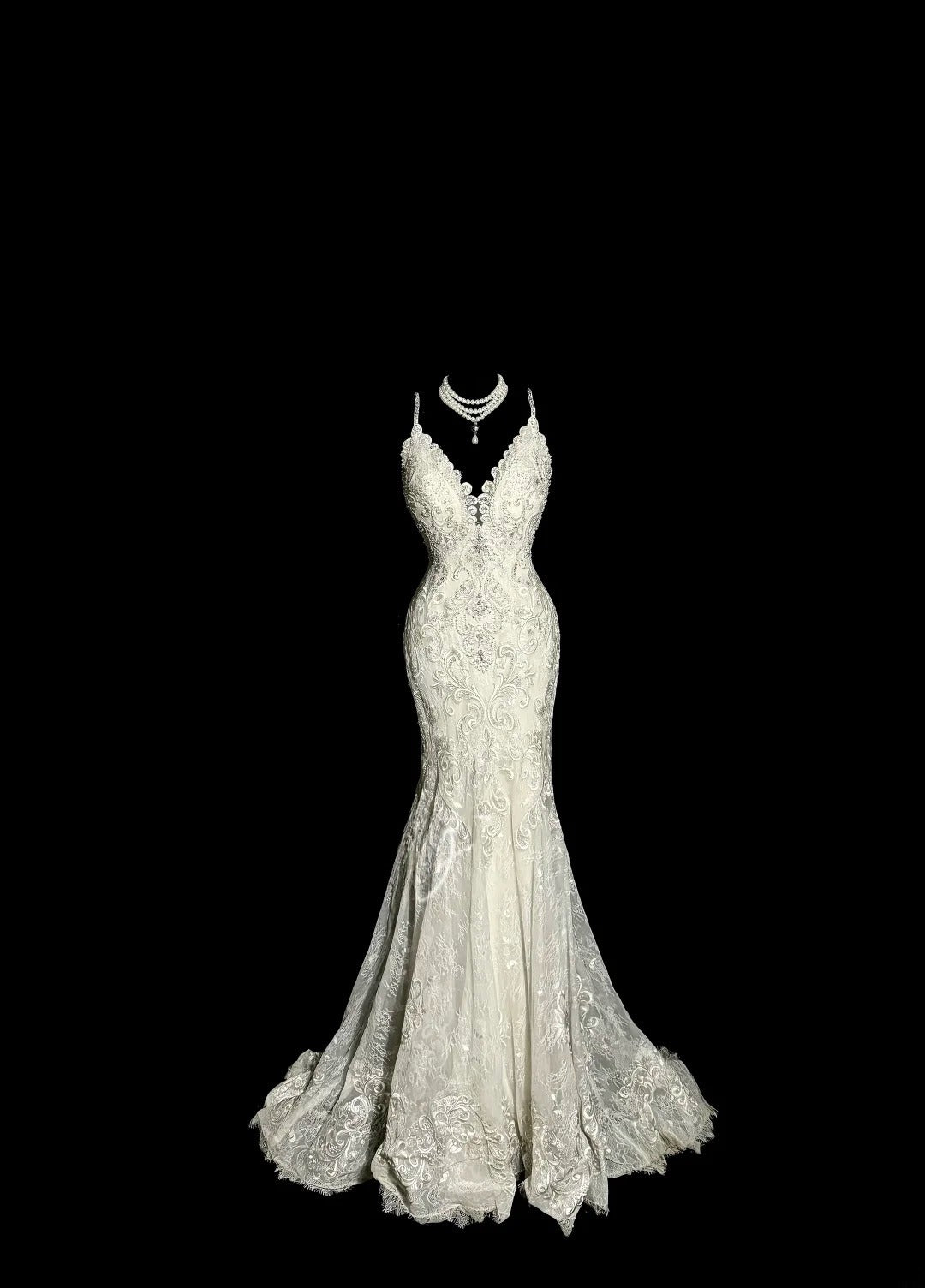 Elegantes Meerjungfrau-Brautkleid Elfenbein mit Spaghettiträgern und Applikationen Gartenprinzessin Hochzeitskleider MP500