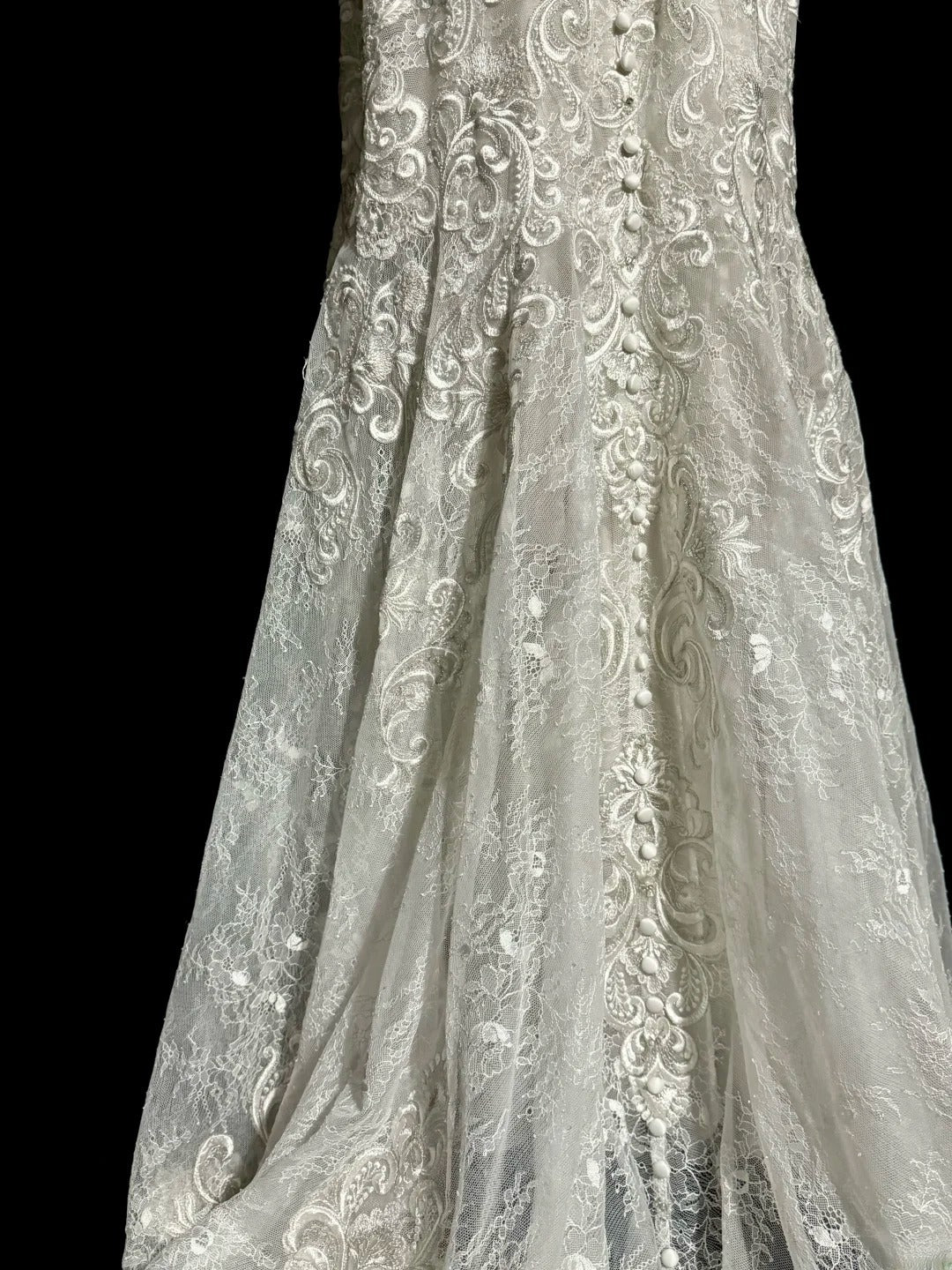Elegantes Meerjungfrau-Brautkleid Elfenbein mit Spaghettiträgern und Applikationen Gartenprinzessin Hochzeitskleider MP500