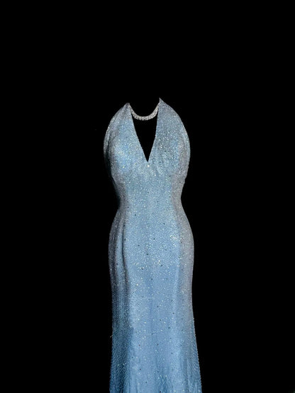 Glitzernde Meerjungfrauen-Neckholder blau mit Perlen rückenfrei ärmellos Maskerade Abschlussballkleider langes Abendkleid Abschlusskleid MP503