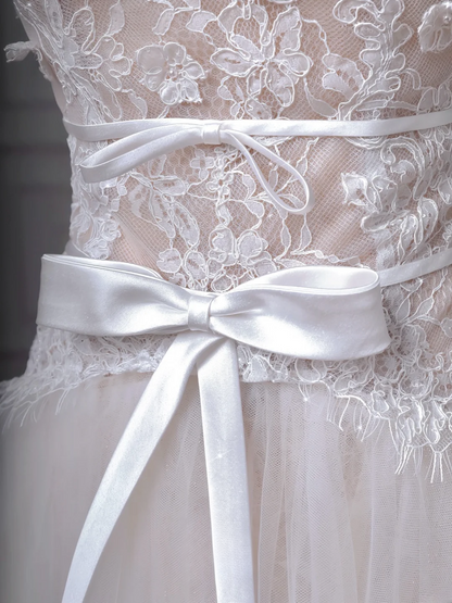Simple A line Spaghetti Strap White Lace With Bow-knot Bodice Princess Wedding Dresses MP007