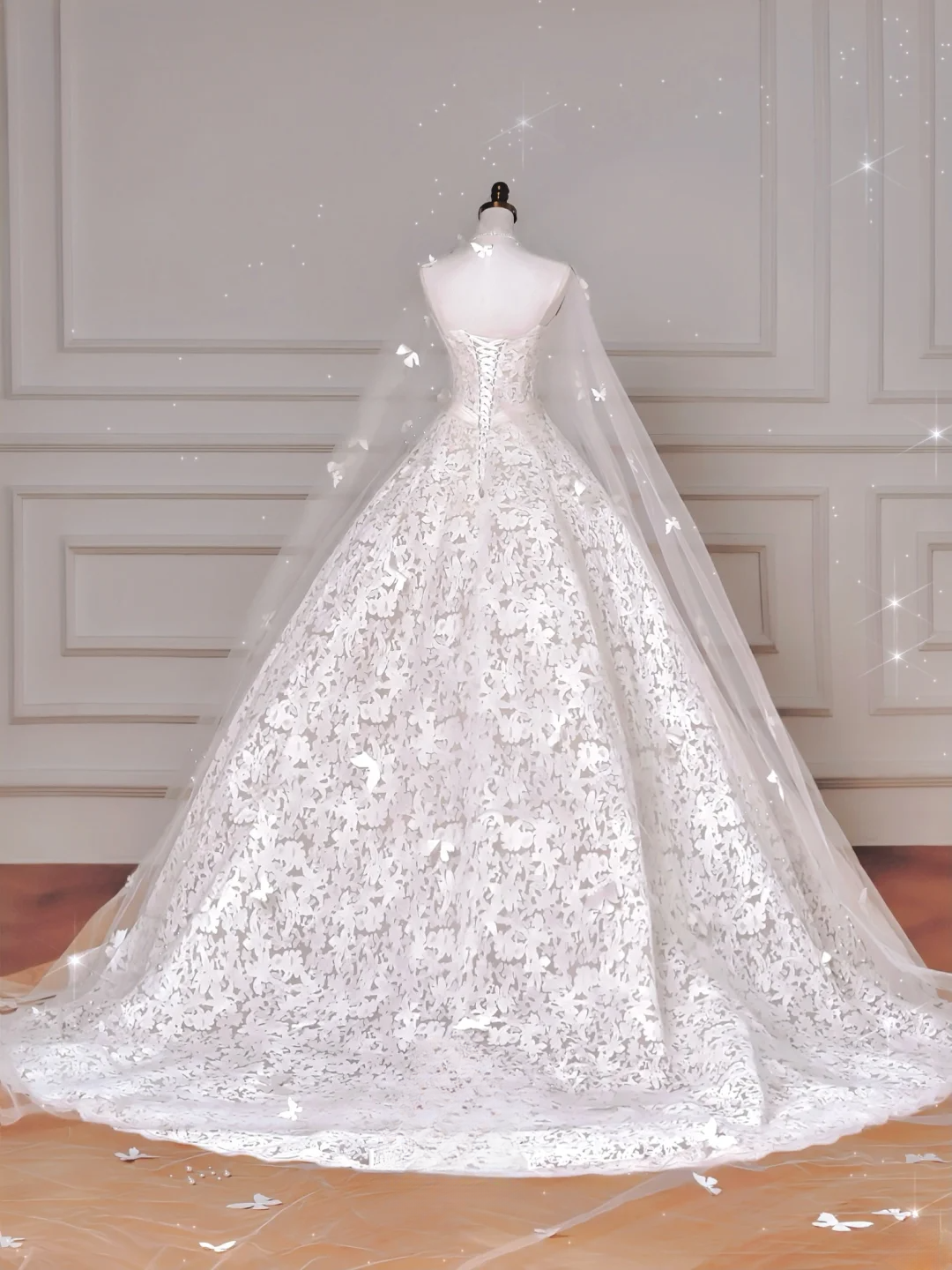 Timeless Ball Gown Strapless Lace Sleeveless With Flower Bridal Gowns Princess Wedding Dresses MP008