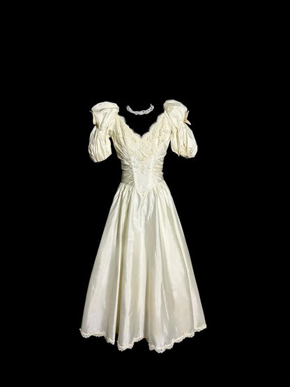 Vintage A-Linie V-Ausschnitt 1960er Elfenbein Spitze Teelänge Prinzessin Brautkleider MP506