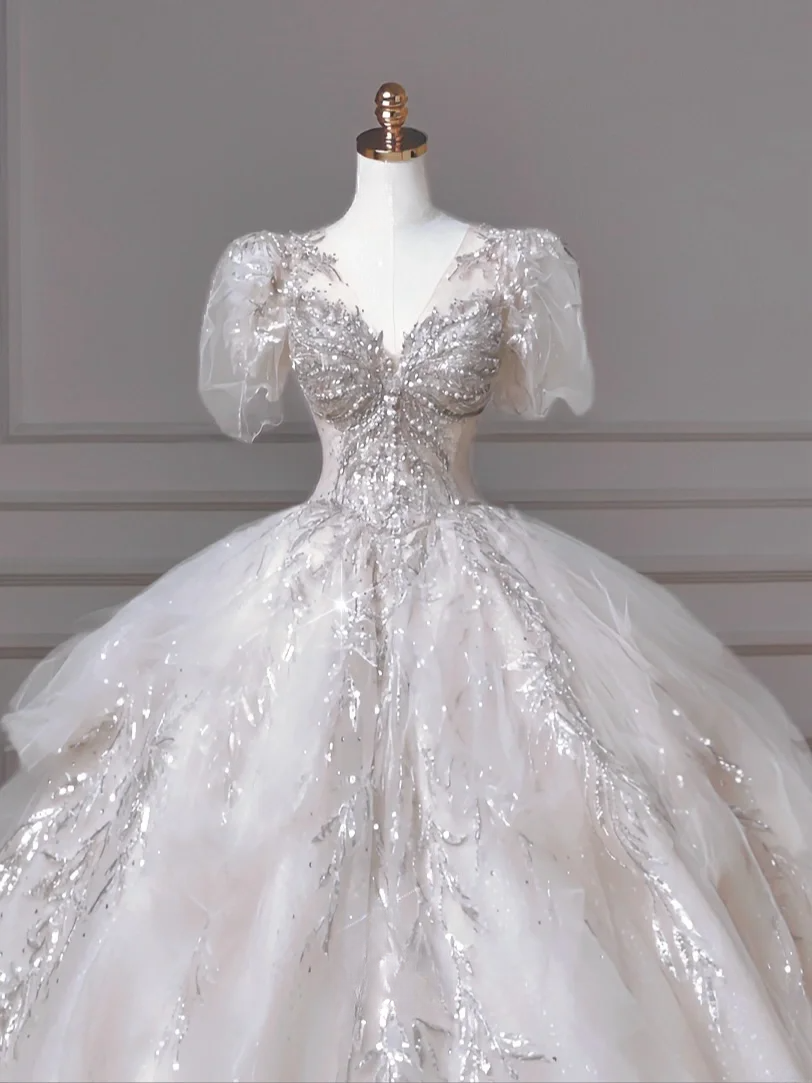 Timeless Ball Gown V Neck Short Sleeves Tulle With Lace Appliques Beaded Crystals Princess Bridal Gown Wedding Dresses MP009