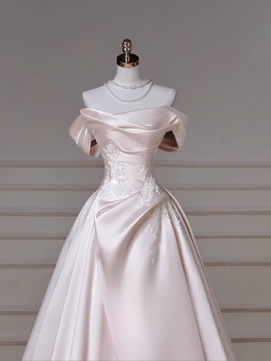 Zeitloses Ballkleid Trägerlos Hellrosa Satin Mit Spitzenapplikationen Abnehmbare Ärmel Prinzessin Brautkleid Hochzeitskleider MP010