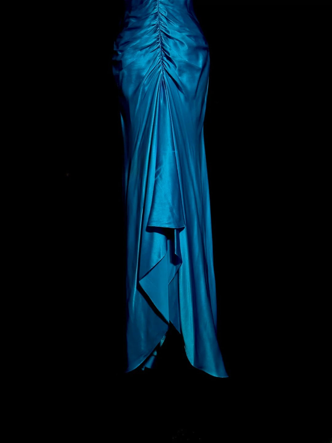Modest Mermaid Royal Blue Halter Satin With Open Backs Prom Dresses Long Formal Dress Graduation Gown MP510