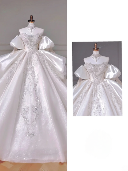 Zeitloses Ballkleid, herzförmiger Ausschnitt, Pailletten, ärmellos mit perlenbesticktem Oberteil, weiße Brautkleider, Prinzessinnen-Hochzeitskleider MP015
