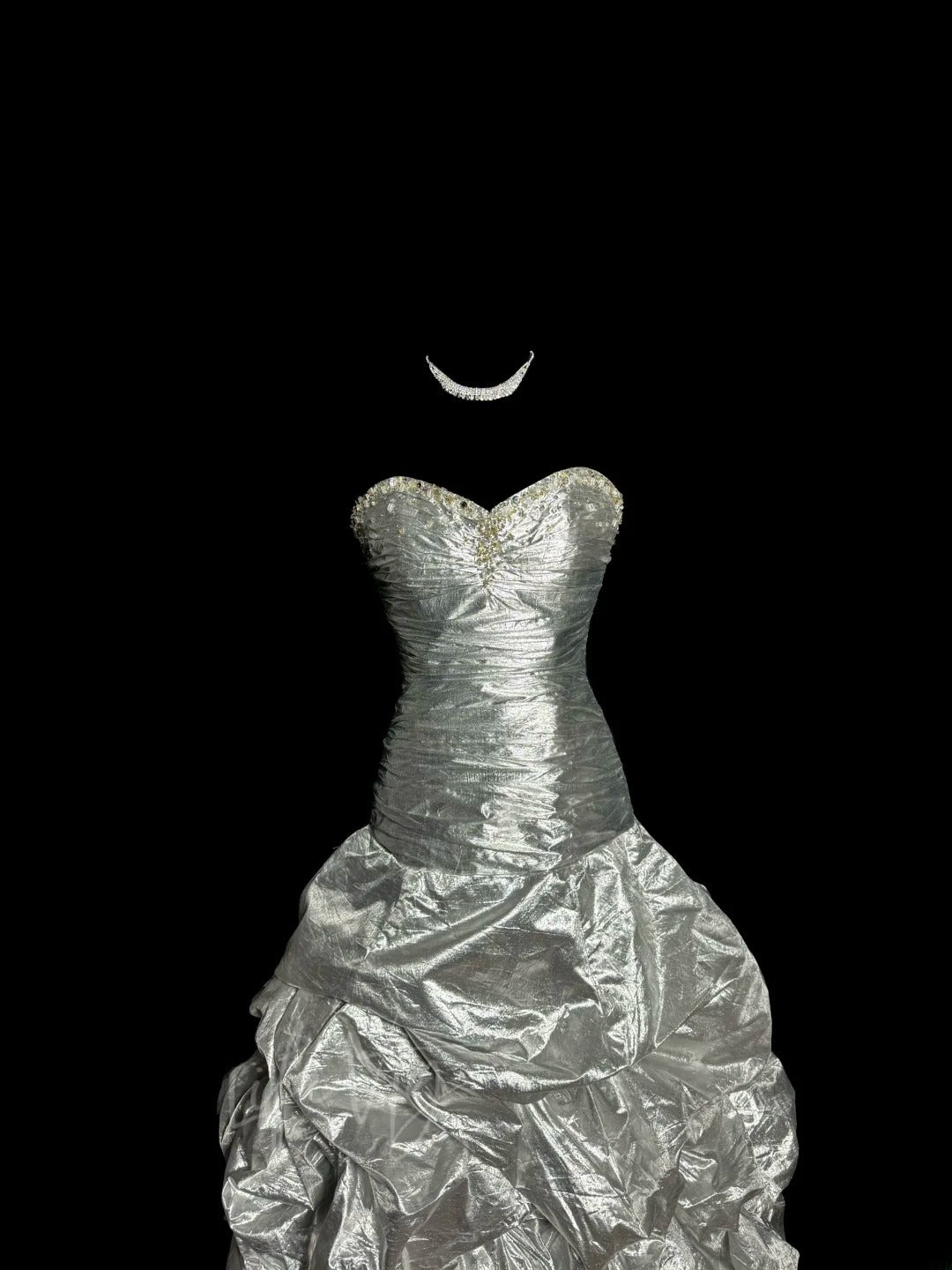 Elegant Ball Gown Sweetheart Silver Prom Dress Sleeveless Women Floor Length Pleated Party Gowns MP527