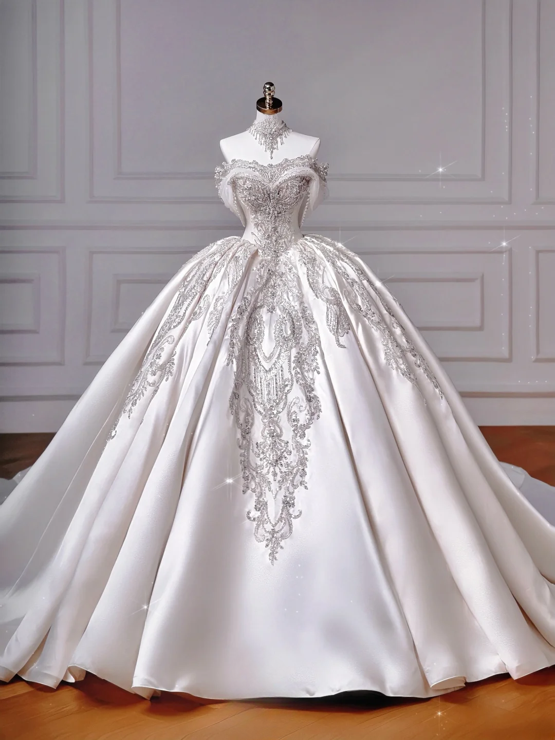 Timeless Ball Gown Strapless Satin With Short Sleeves Beaded Bodice Appliques Princess Bridal Gowns Wedding Dresses MP024