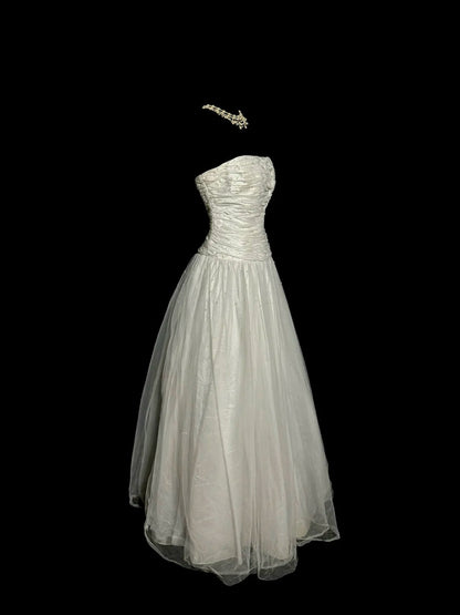 Simple A Line Strapless Sleeveless Silver Tulle Long Length Prom Dress Women Party Gowns MP530