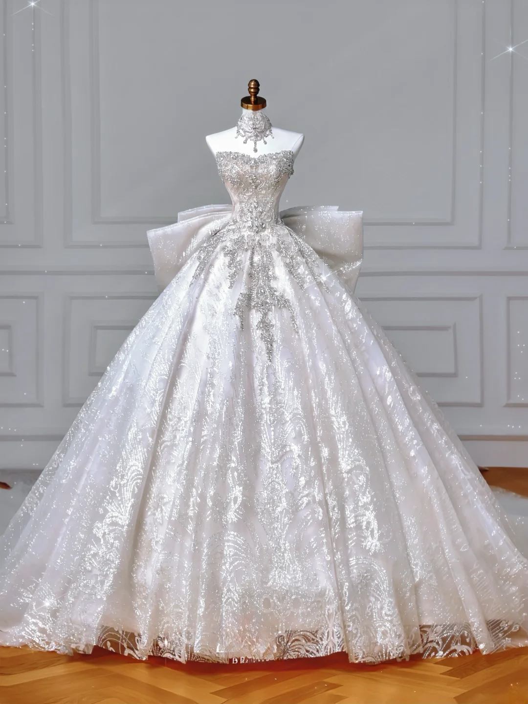 Robe de bal élégante bustier cœur en tulle blanc avec manches longues, corsage en dentelle perlée, robe de mariée de princesse MP031