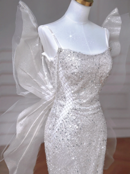 Robes de mariée Princesse de conte de fées Sirène Bustier Blanc avec papillons brodés de cristaux Traîne Balayage Corsage Robes de mariée MP034