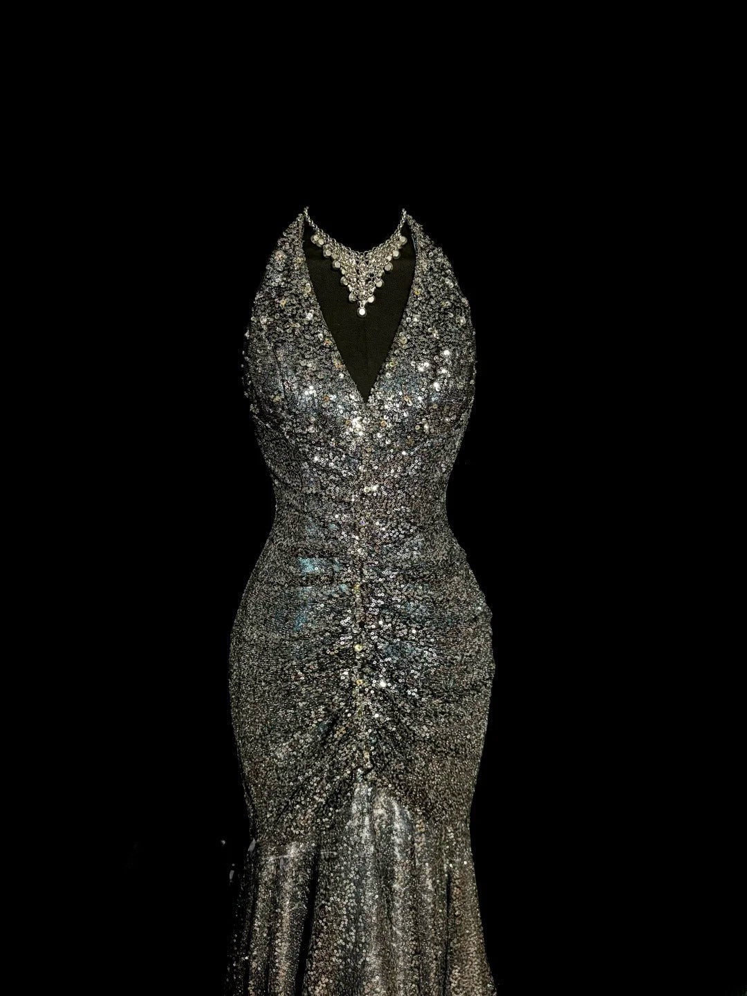 Exquisite Mermaid Halter Grey Sequin With Pleated Long Prom Dresses Women Party Gowns MP585