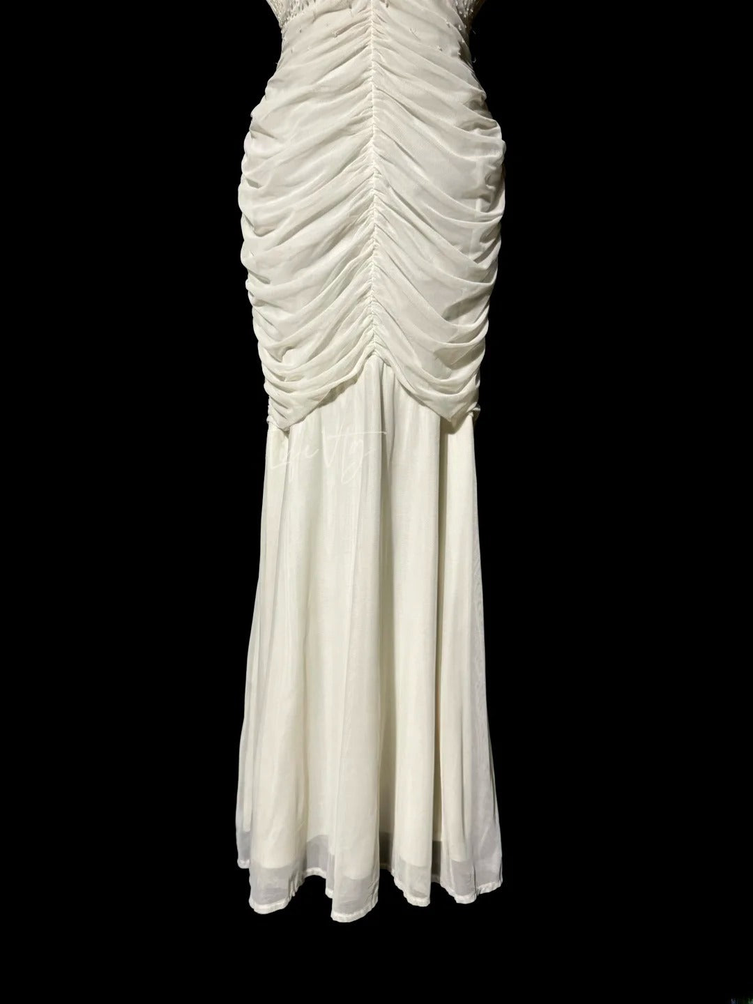 Atemberaubendes Meerjungfrauen-Abendkleid aus weißem Chiffon mit V-Ausschnitt und Rüschen, langes Abschlussballkleid, formelle Ballkleider MP591